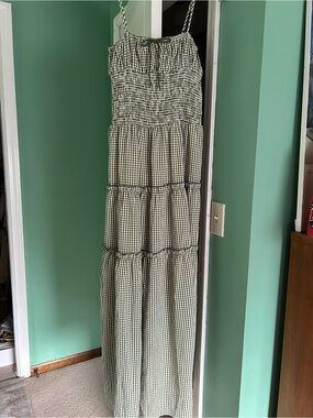 Smocked Gingham Tiered Maxi Dress - Green/White